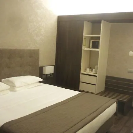 Szálloda Palazzo Delle Stelline 3*